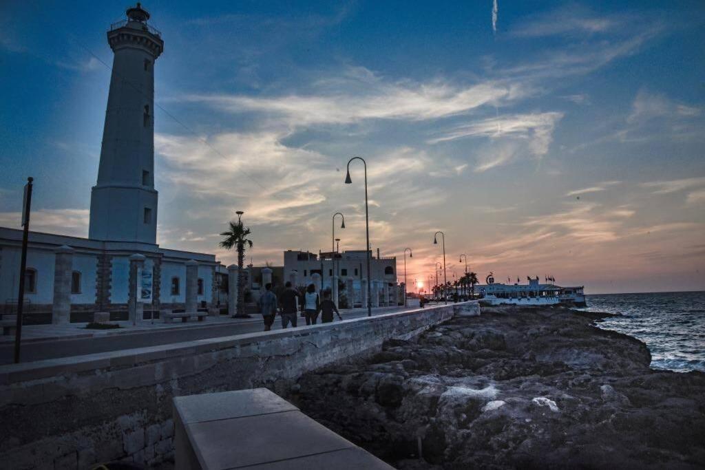 Апартаменты La Terrazza Di Alcino Торре-Канне Экстерьер фото