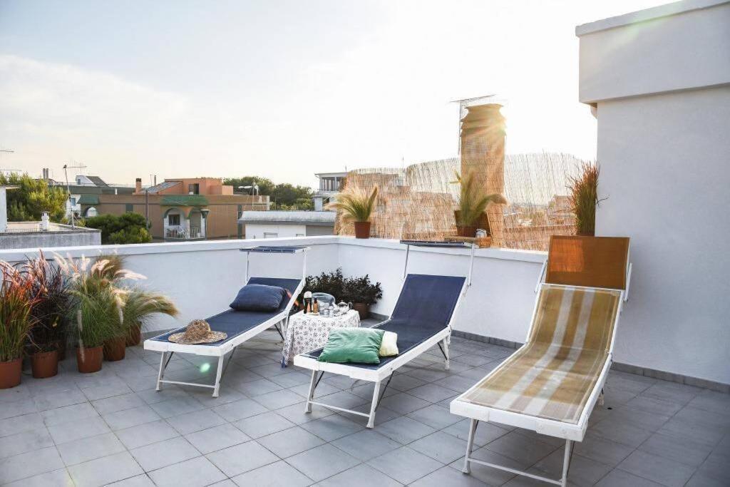 Апартаменты La Terrazza Di Alcino Торре-Канне Экстерьер фото